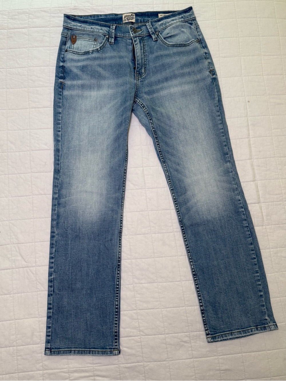 Women's Light Wash Boot Cut Jeans - Blue
